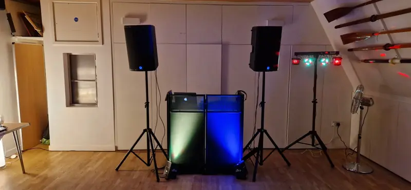 Long Play Sound setup: PA, booth and lighting